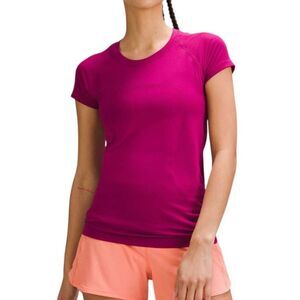 Lululemon Swiftly Tech Short-Sleeve Shirt 2.0 *Magenta Purple